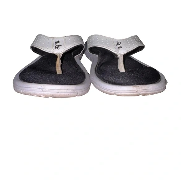 Nike Comfort Footbed Thong Sandals Womens 7 Black White Athletic Flip Flops - Picture 2 of 6